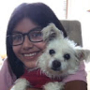 Meet your Posher, Alejandra